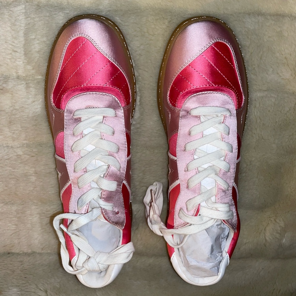 Pink Lily Satin Pink and White Sneakers - Picture 2 of 5
